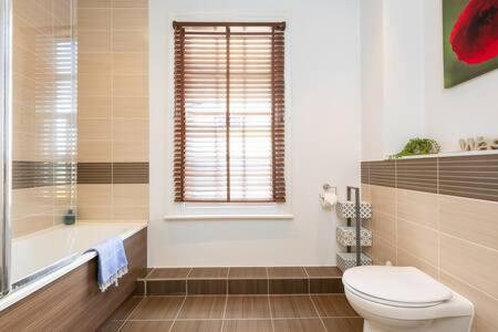 Central, Stunning 2 Bed Apartment With Parking! Cambridge Exterior foto