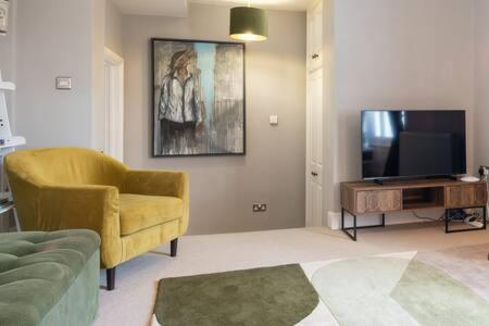 Central, Stunning 2 Bed Apartment With Parking! Cambridge Exterior foto